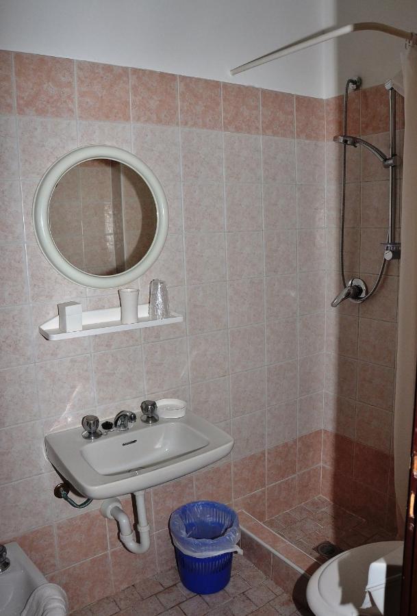 Altro Hotel Bellaria – Igea Marina Kültér fotó