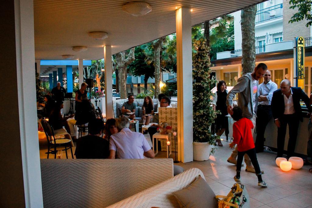 Altro Hotel Bellaria – Igea Marina Kültér fotó