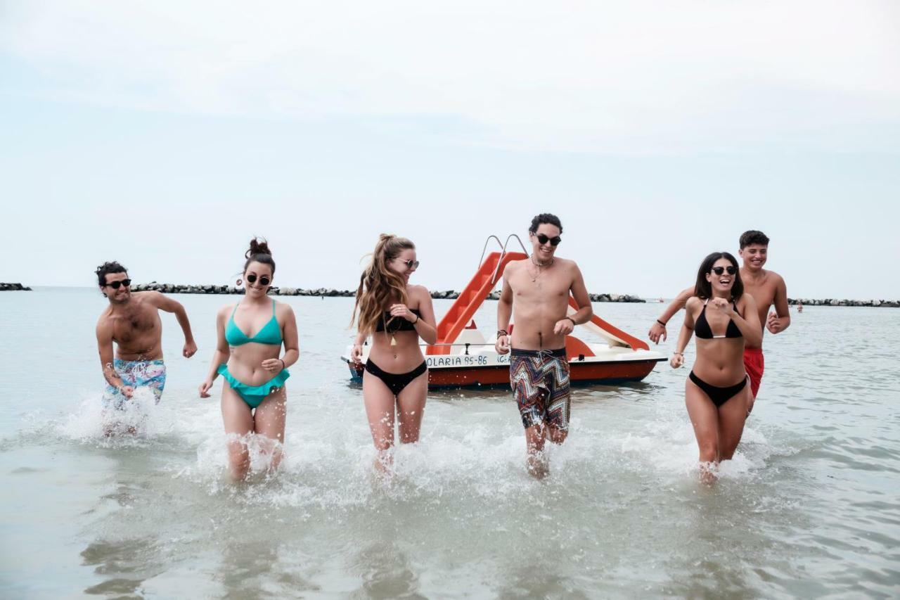 Altro Hotel Bellaria – Igea Marina Kültér fotó
